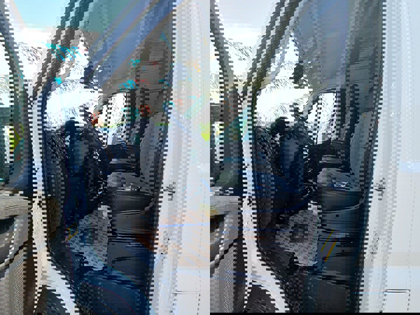 New 2025 RAM ProMaster 3500 w/ Convenience Group image 7