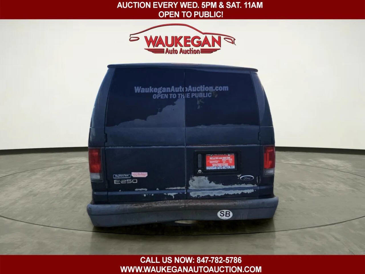 Used 2004 Ford E-250 and Econoline 250 Extended image 5