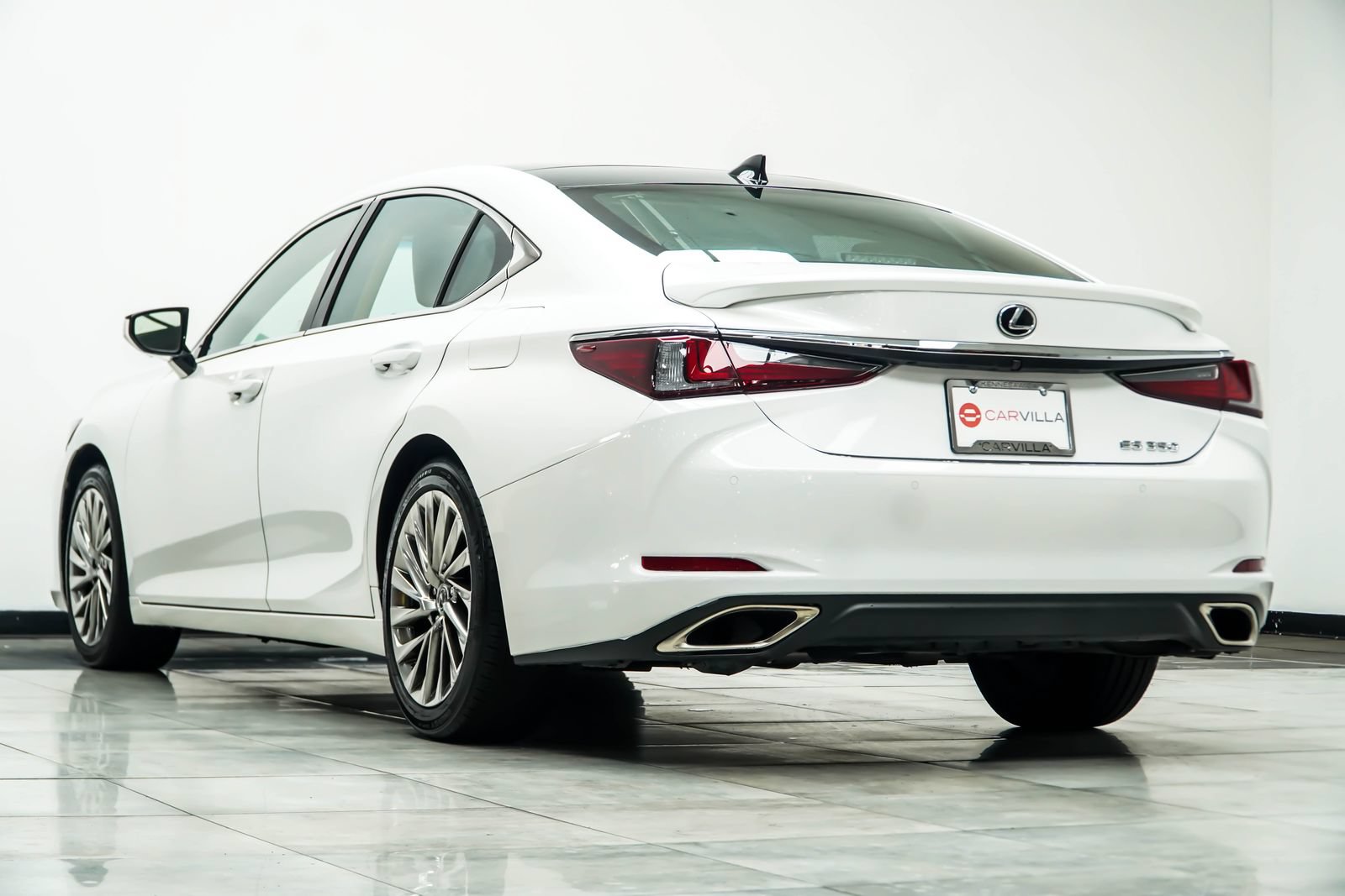 Used 2022 Lexus ES 350 Ultra Luxury w/ Accessory Package 2 FWD image 12