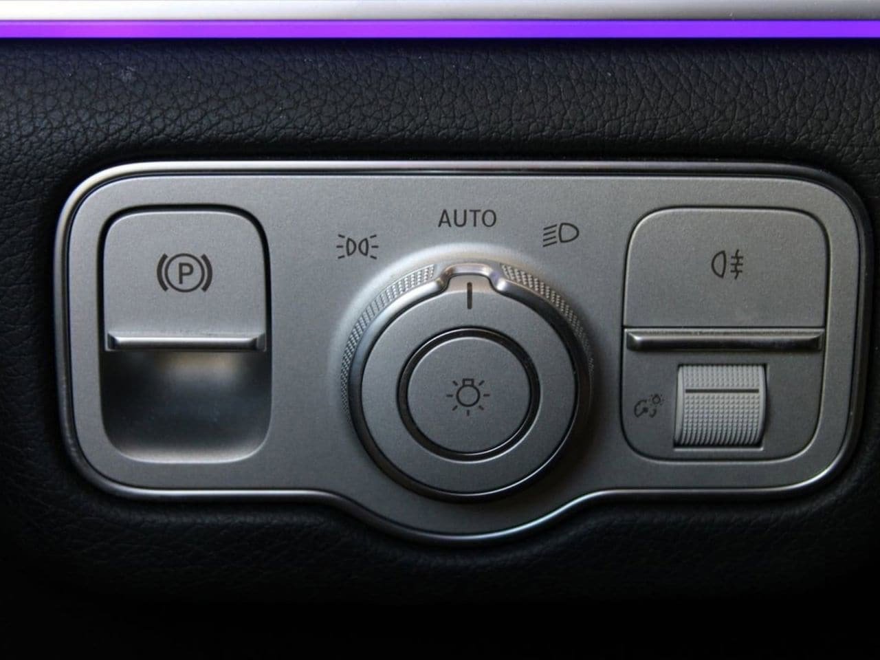 Used 2024 Mercedes-Benz GLS 450 4MATIC image 31