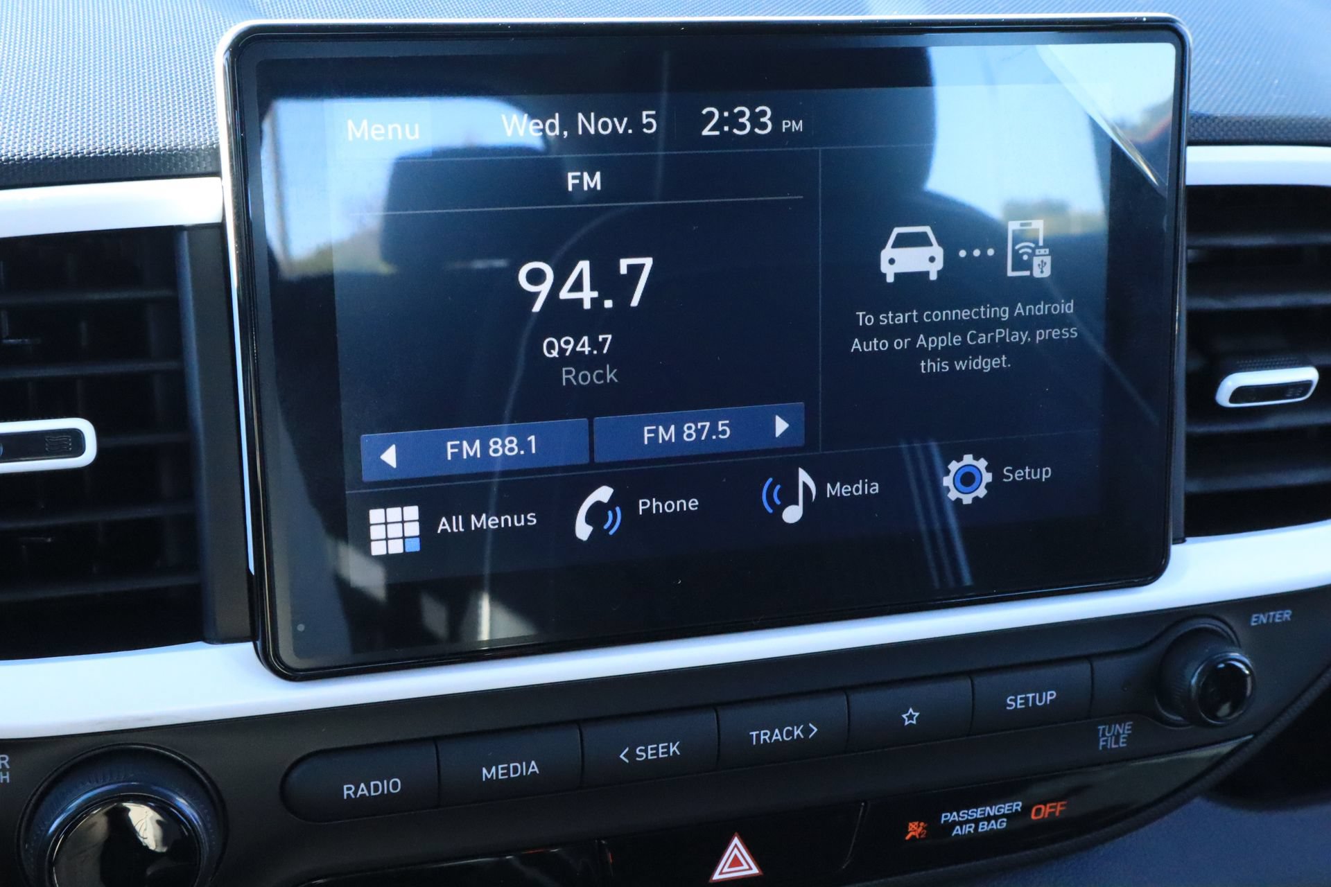 New 2026 Hyundai Venue SEL FWD image 13