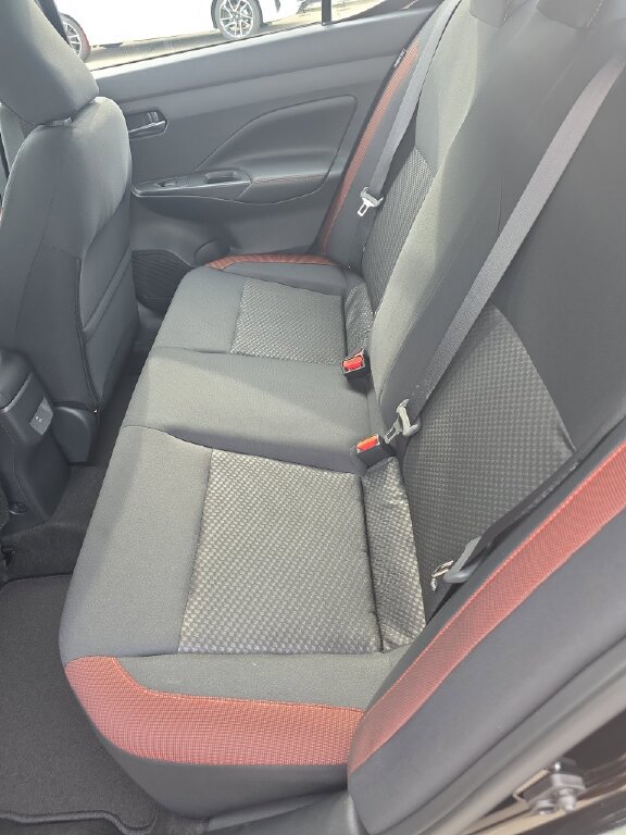 New 2025 Nissan Versa SR w/ Trunk Package image 3