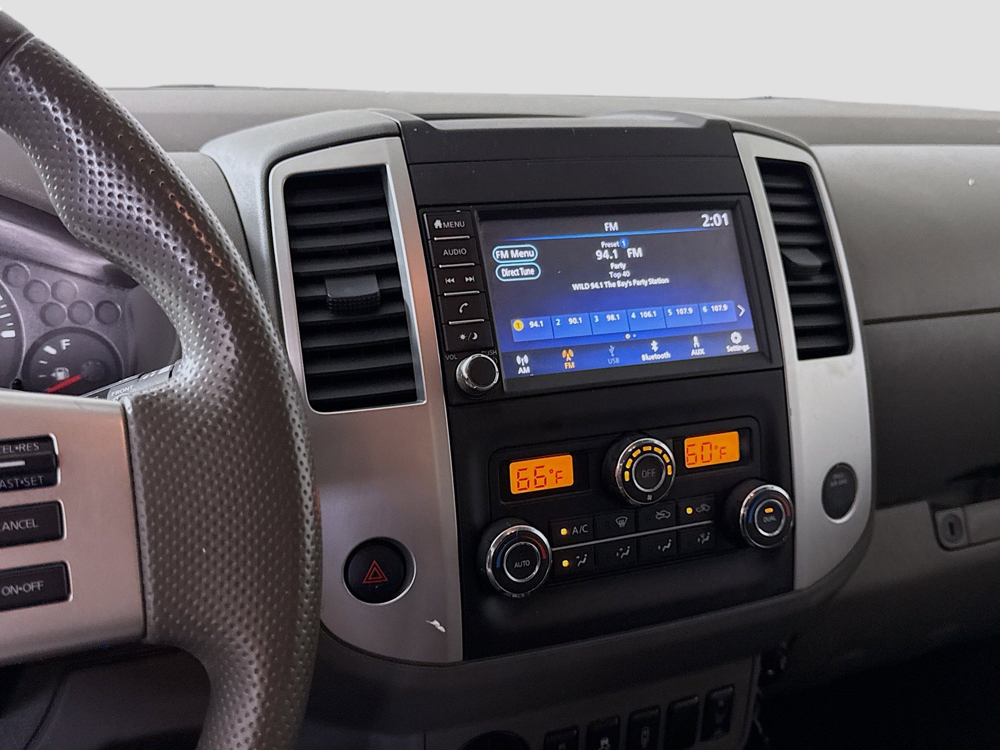 Used 2020 Nissan Frontier SV image 18