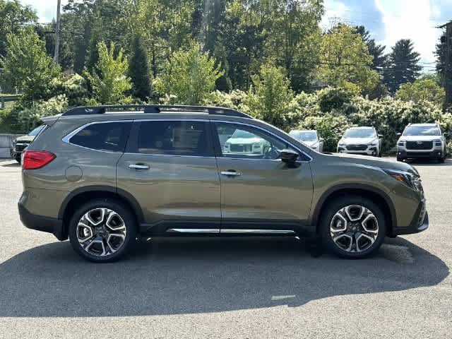 New 2026 Subaru Ascent Touring AWD/4WD image 3