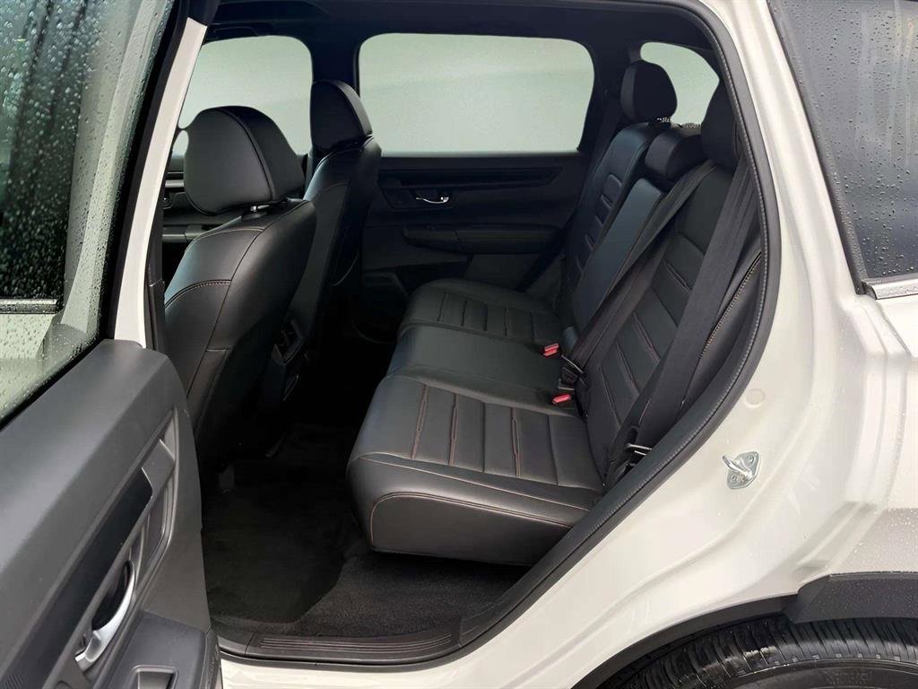 Used 2025 Honda CR-V Sport-L image 13