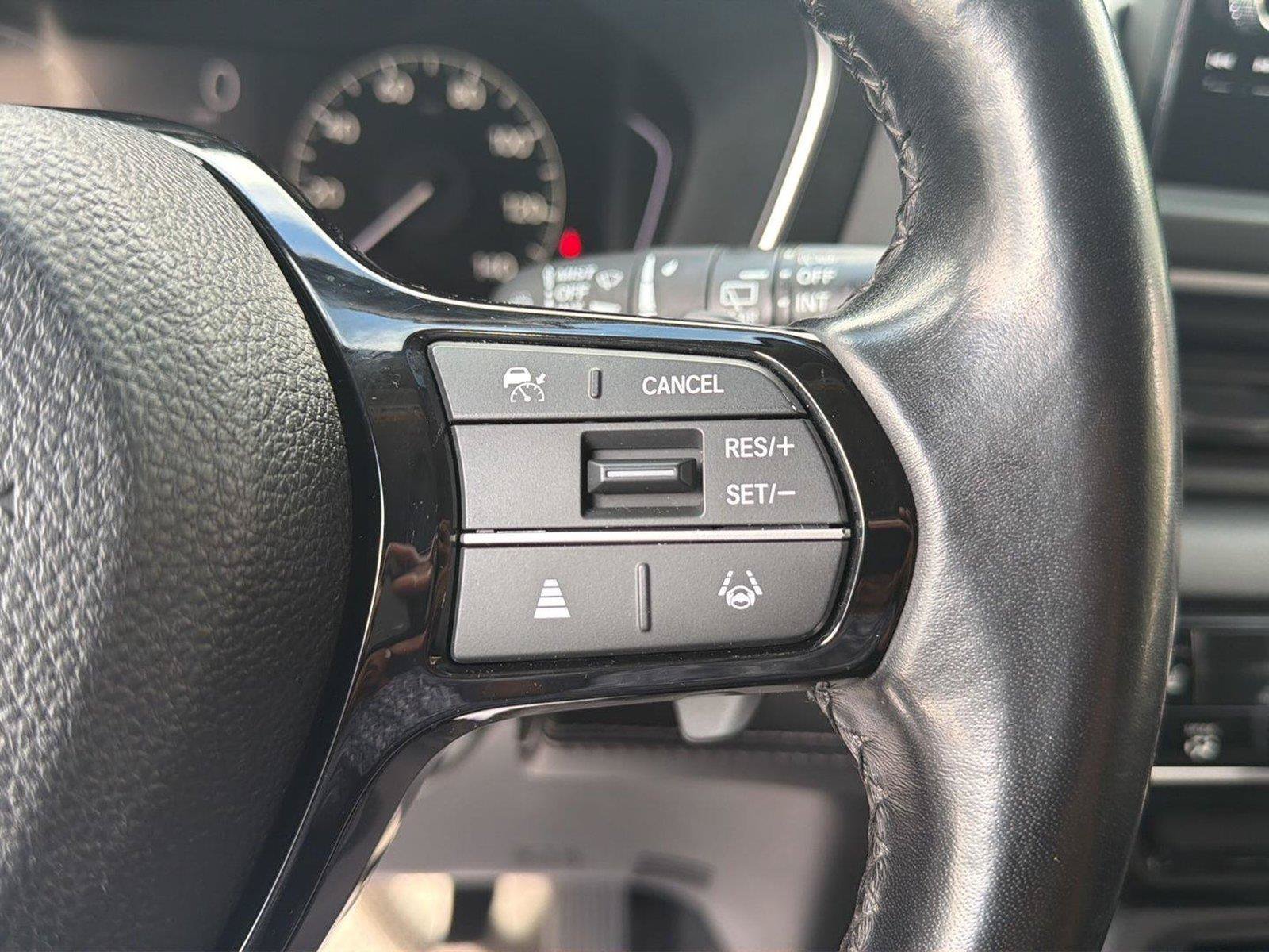Used 2024 Honda Pilot EX-L image 16