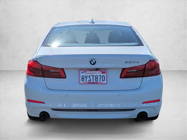 Used 2019 BMW 530e image 7