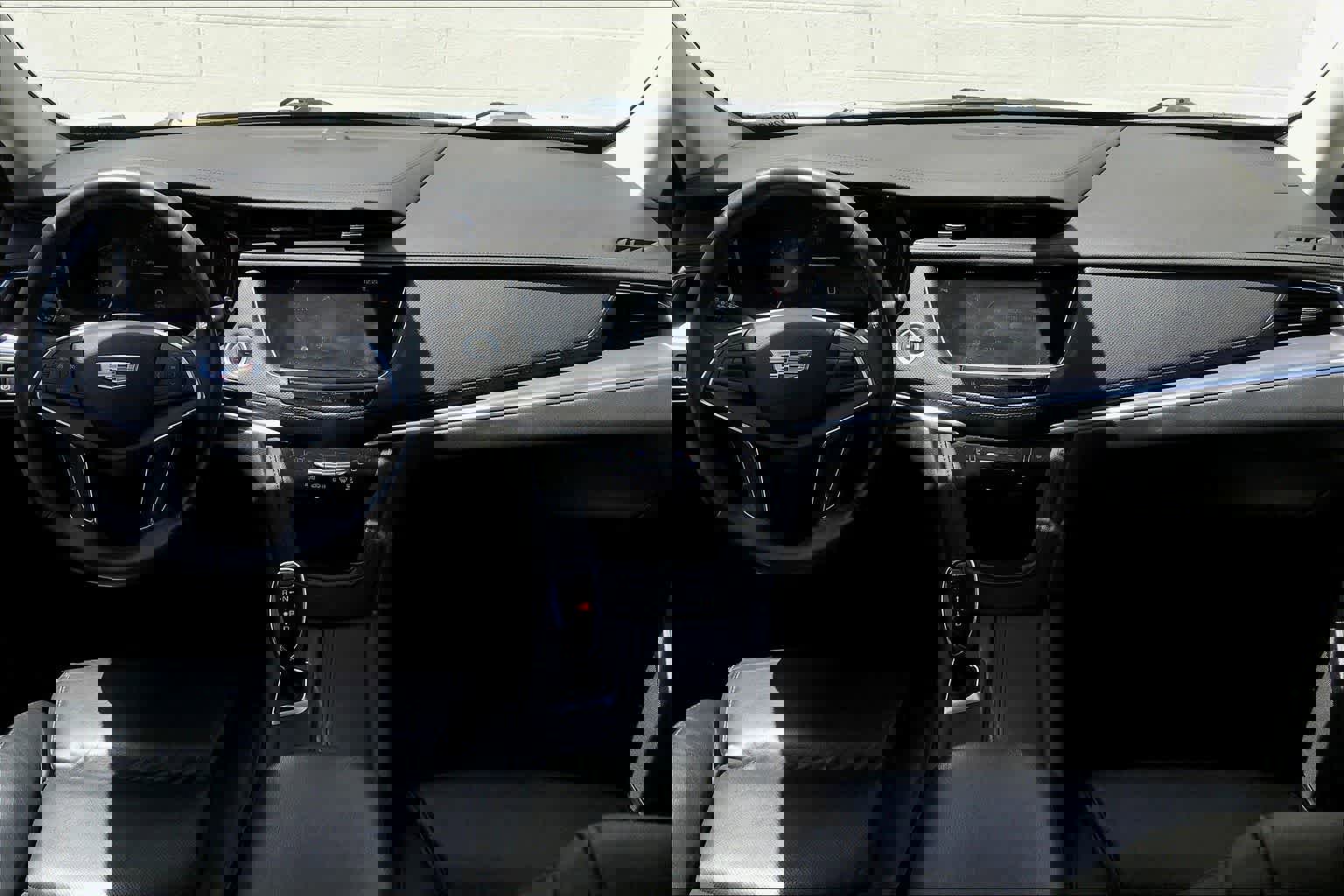 Used 2017 Cadillac XT5 Luxury image 15