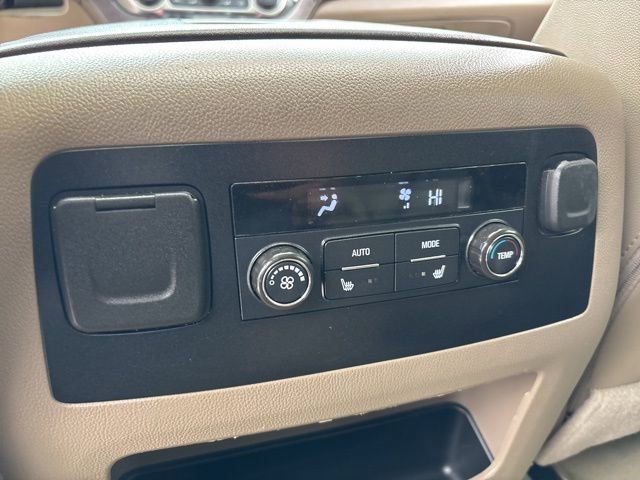Used 2018 Chevrolet Tahoe Premier w/ Max Trailering Package AWD/4WD image 18