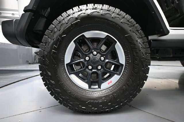 Used 2019 Jeep Wrangler Unlimited Rubicon AWD/4WD image 12