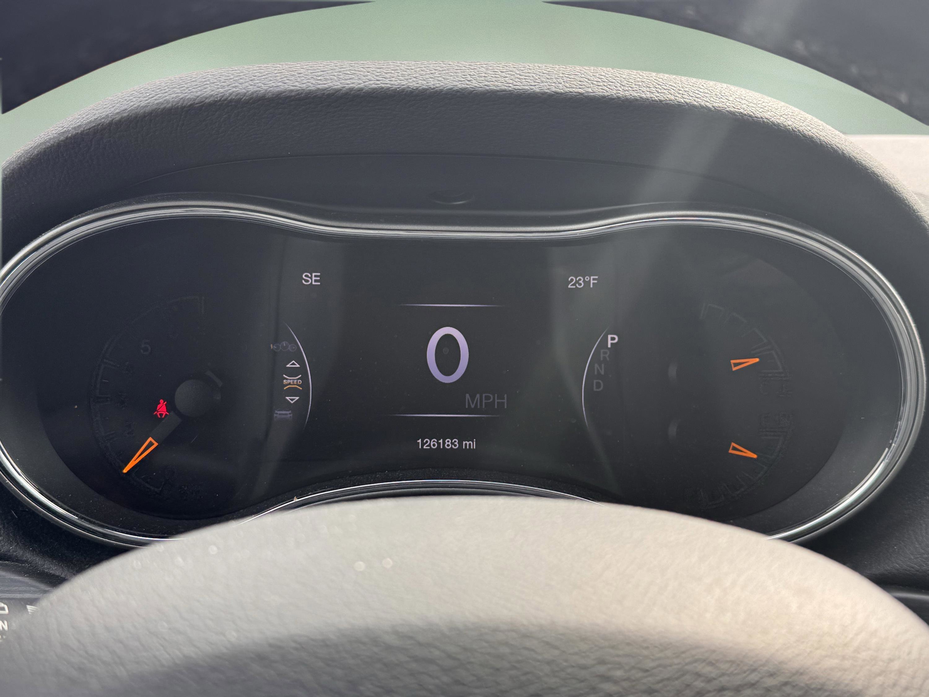 Used 2020 Jeep Grand Cherokee Laredo w/ 18" Wheel & 8.4" Radio Group image 12