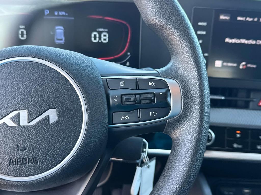 Used 2024 Kia Sportage LX image 32