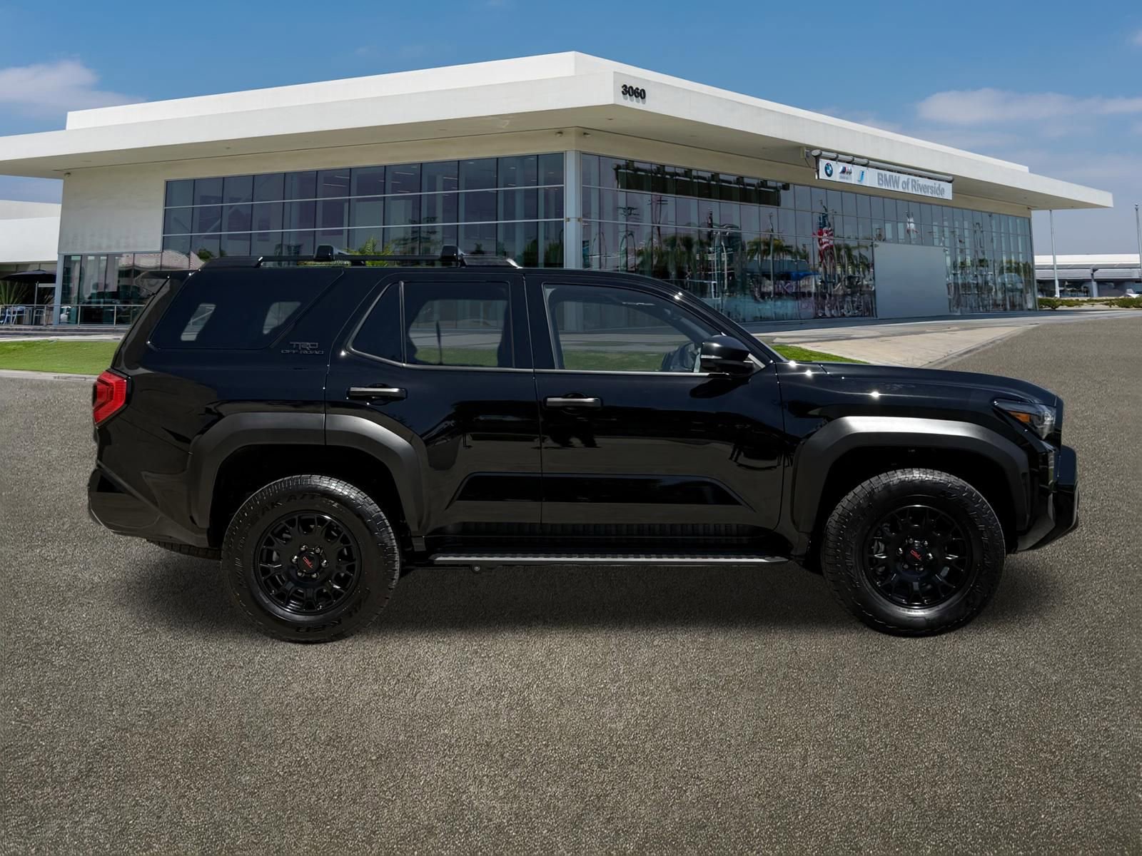 Used 2025 Toyota 4Runner TRD Off-Road Premium AWD/4WD image 12