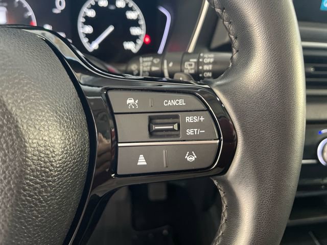 Certified 2024 Honda Pilot Touring image 9