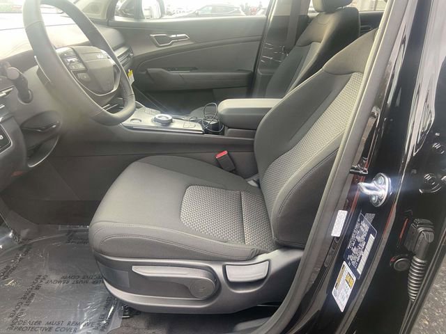 New 2026 Kia Sportage LX FWD image 15