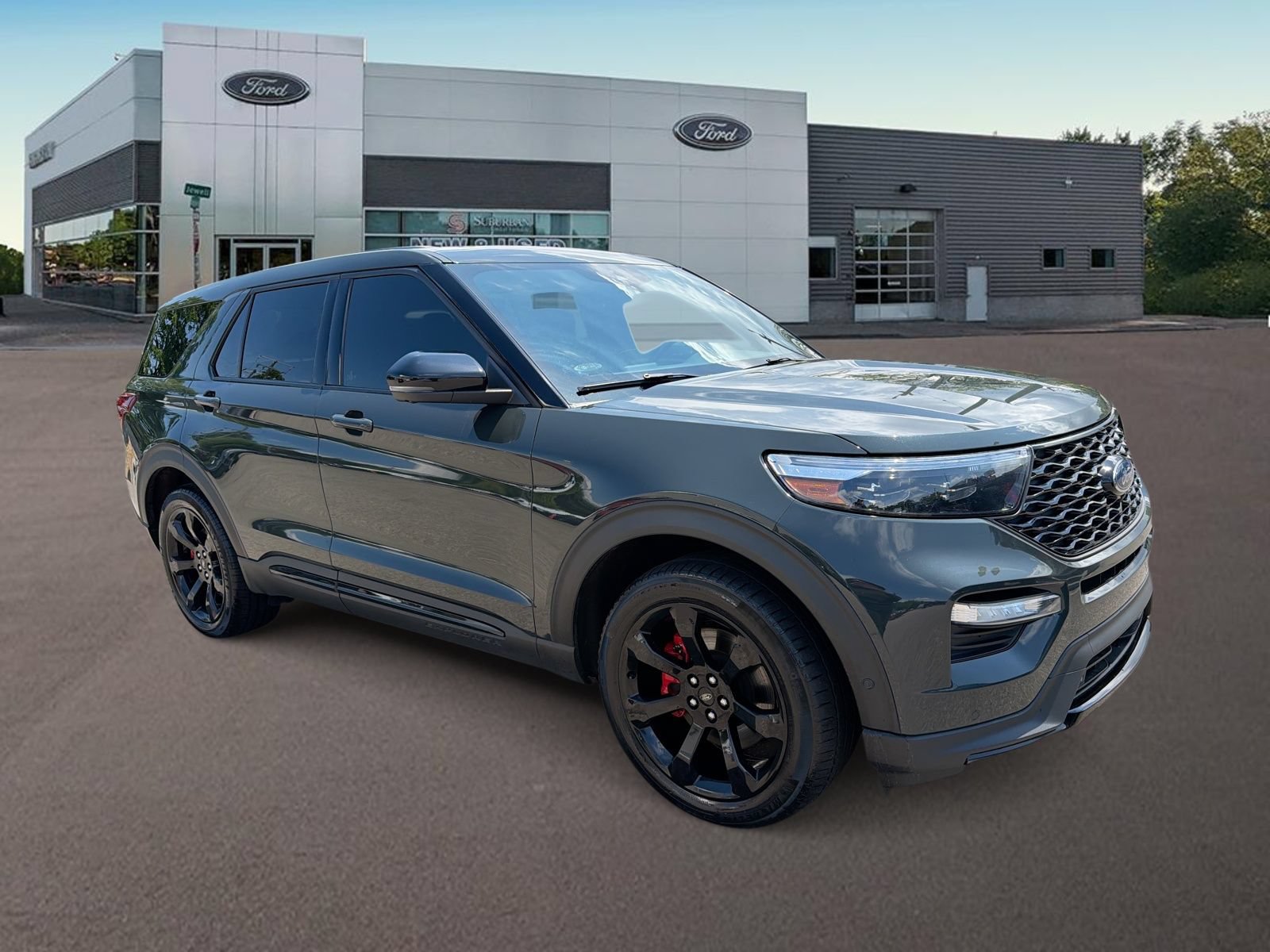 Used 2021 Ford Explorer ST w/ Equipment Group 401A AWD/4WD image 2