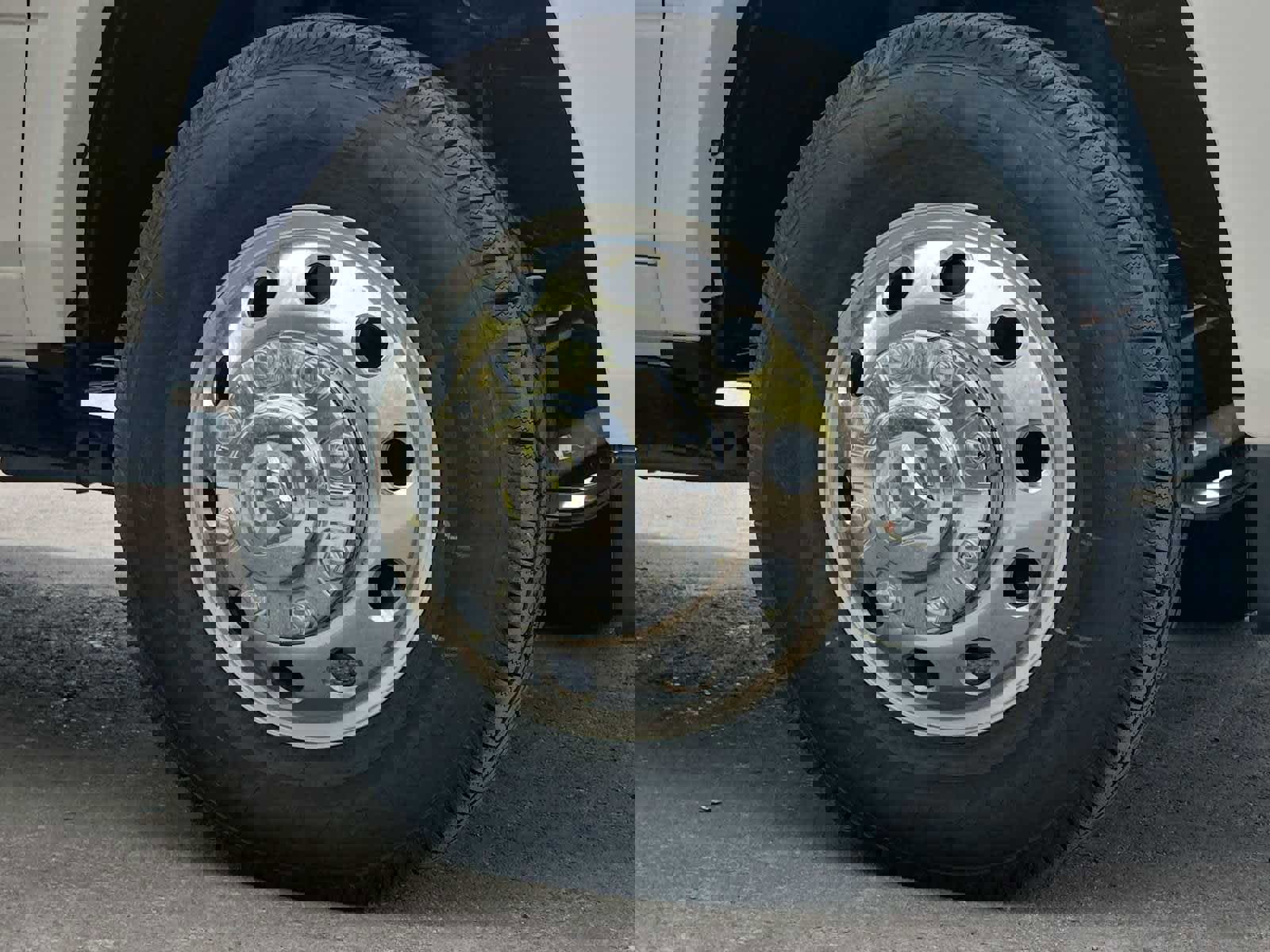 New 2026 RAM 3500 Limited image 16