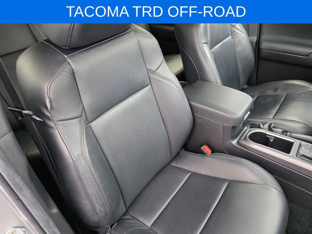 Used 2023 Toyota Tacoma TRD Off-Road w/ TRD Premium Off Road Package image 30