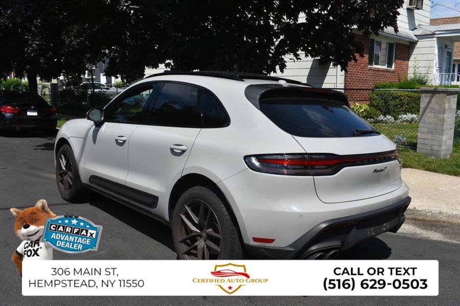 Used 2023 Porsche Macan Turbo AWD/4WD image 8