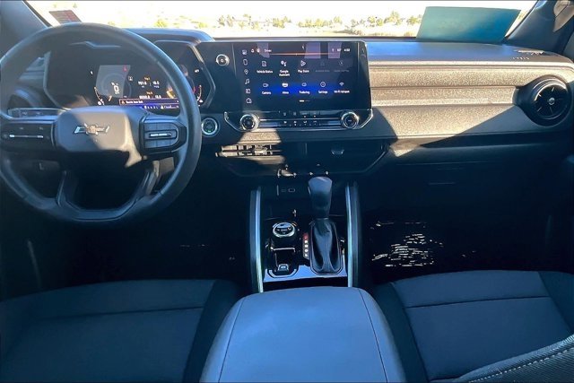 Used 2024 Chevrolet Colorado Trail Boss w/ Safety Package image 8