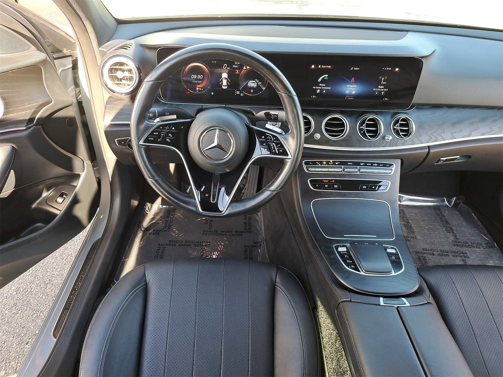 Used 2022 Mercedes-Benz E 350 Sedan w/ AMG Line Exterior image 16