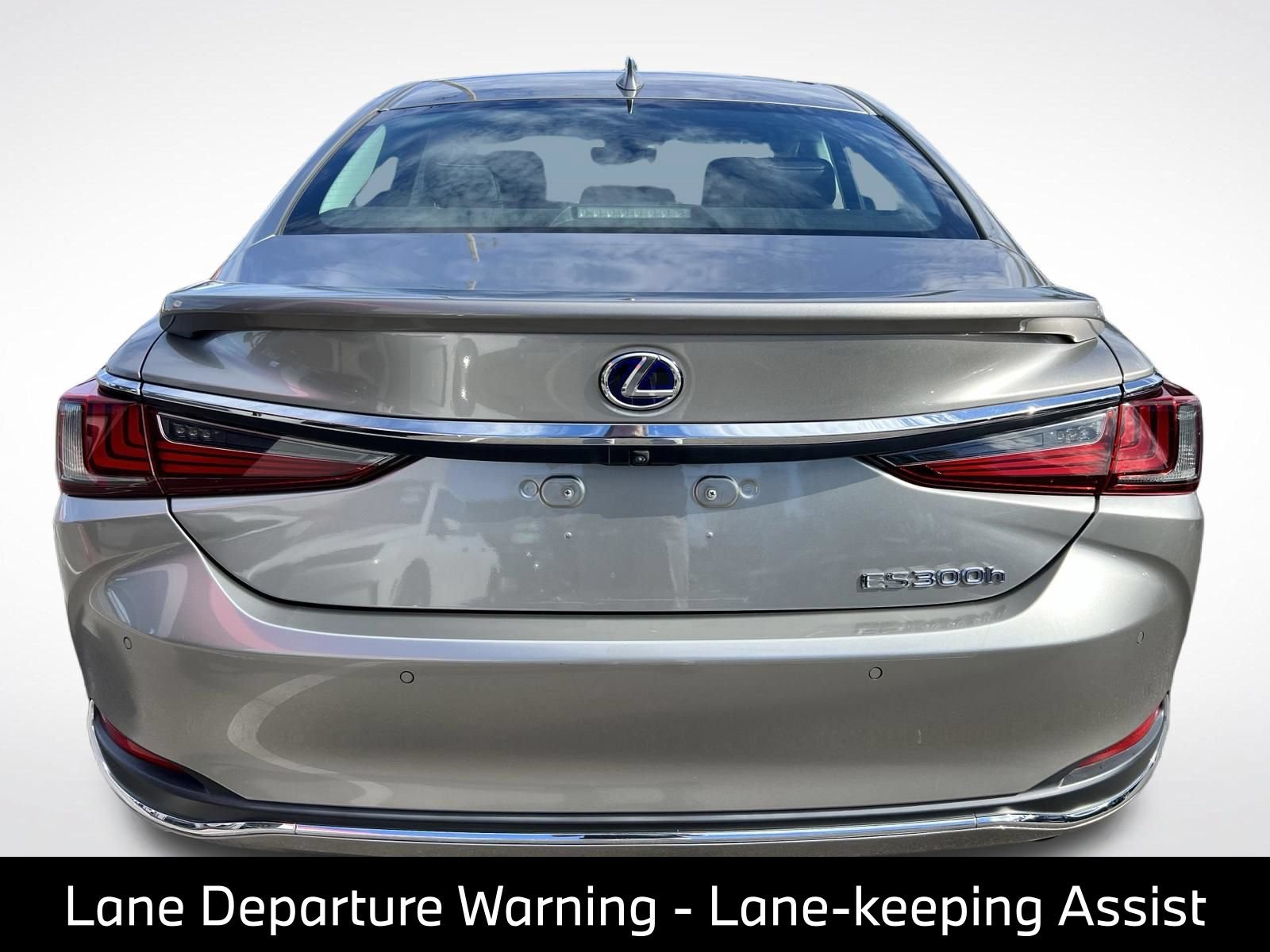 Used 2020 Lexus ES 300h w/ Premium Package FWD image 7