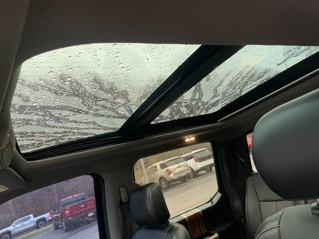 Used 2018 Ford F150 Lariat w/ Equipment Group 502A Luxury image 27