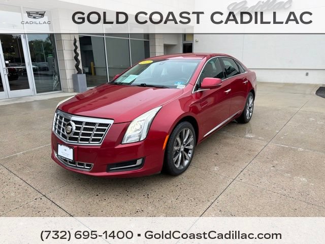 Used 2013 Cadillac XTS FWD image 1