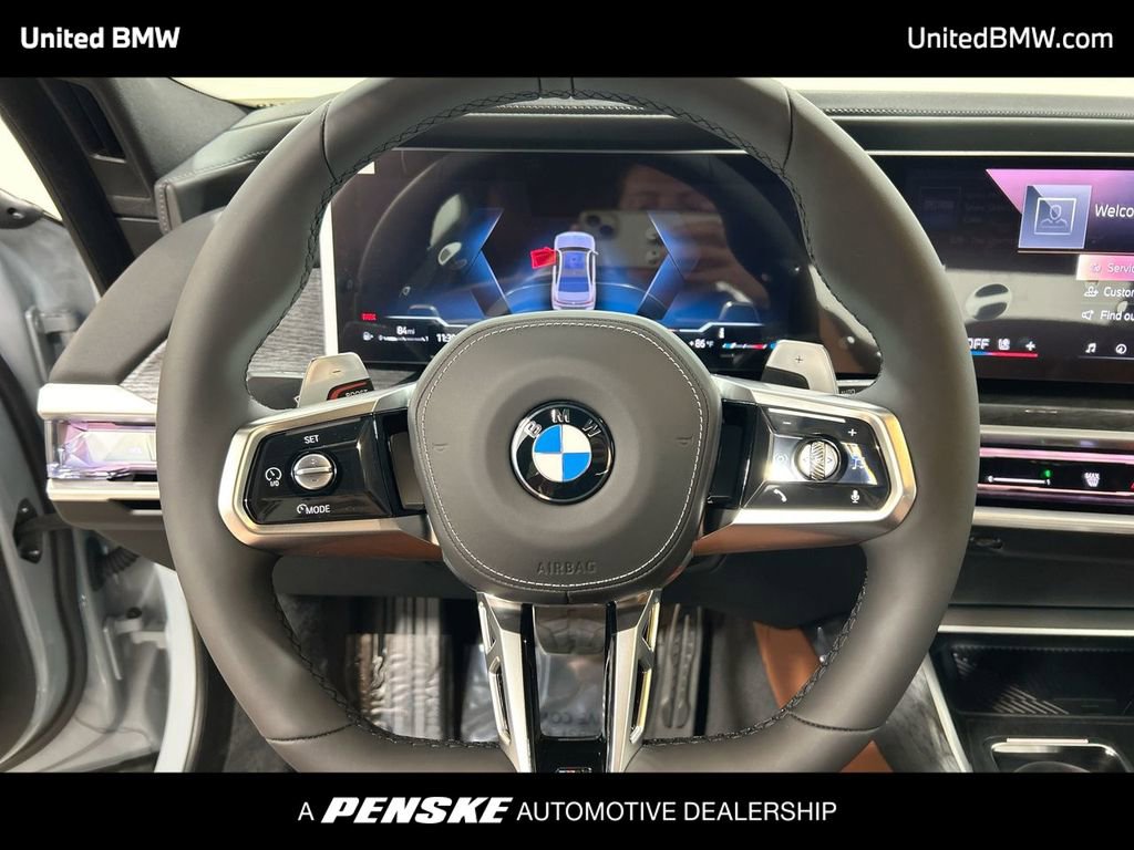 New 2026 BMW 760i xDrive w/ Executive Package image 14