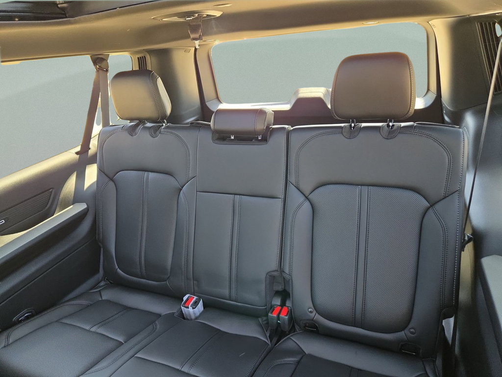 New 2026 Jeep Grand Wagoneer L 4WD w/ Premium Group I image 25