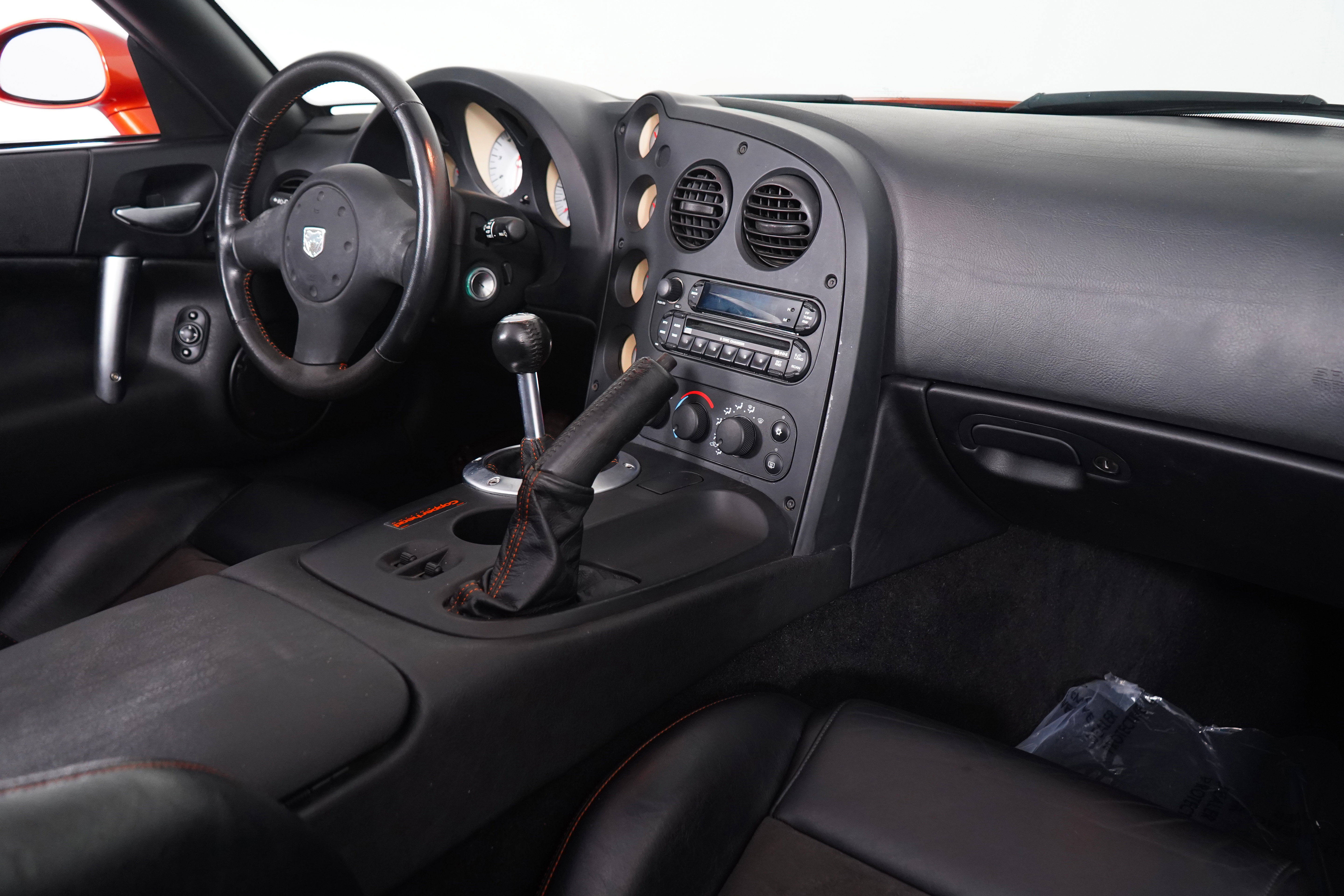 Used 2005 Dodge Viper SRT-10 w/ Copperhead Edition Group image 34