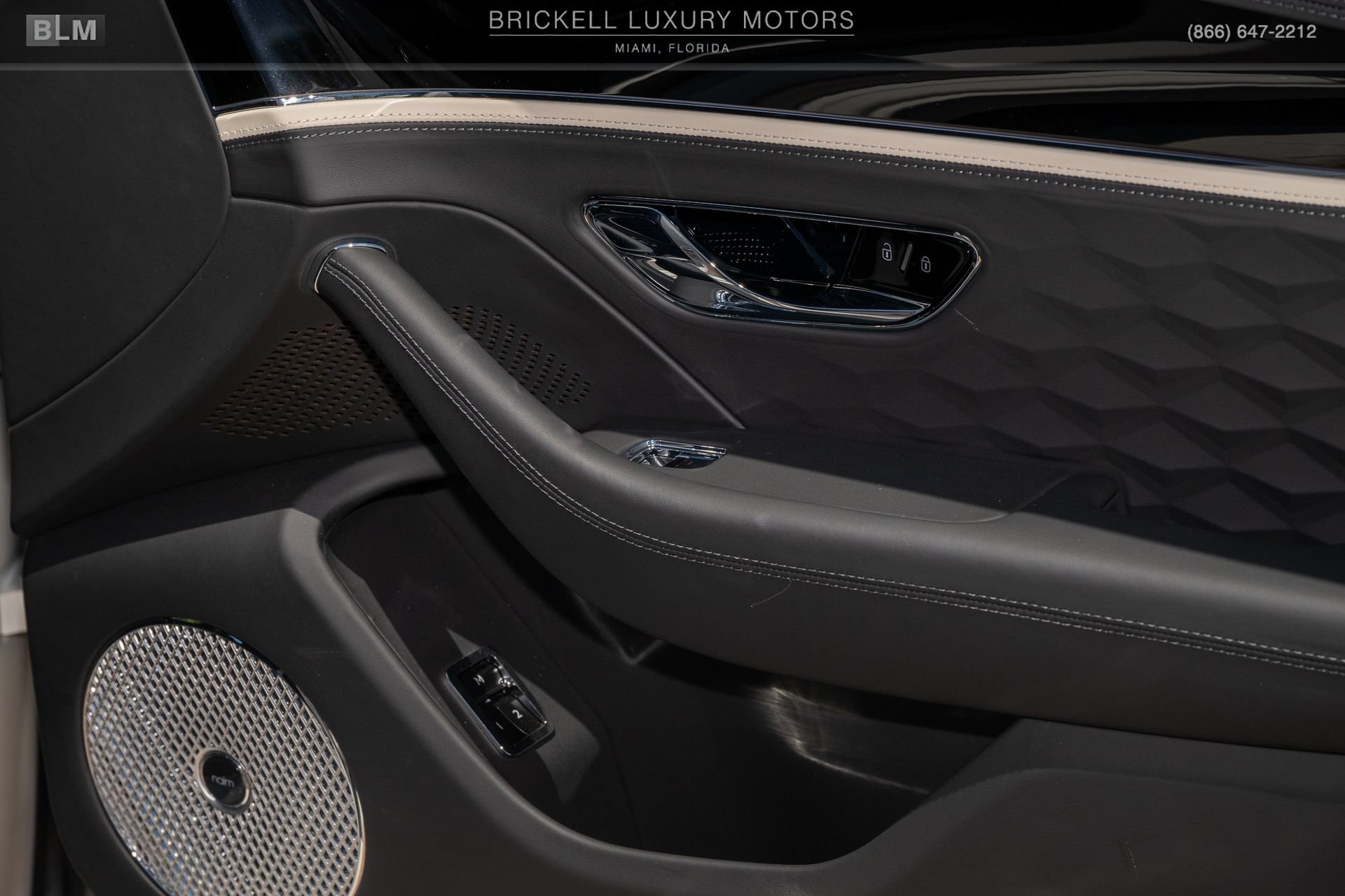 Used 2025 Bentley Flying Spur Plug-In Hybrid w/ First Edition Specification AWD/4WD image 69