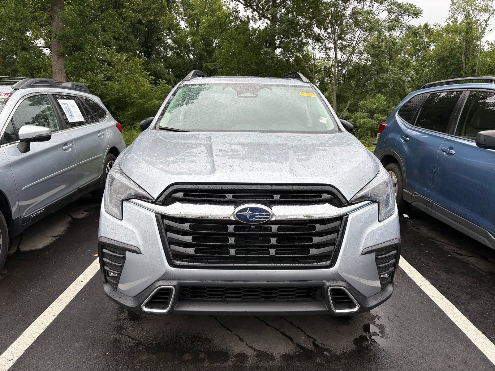 Used 2024 Subaru Ascent Touring w/ Popular Package #2 AWD/4WD image 2