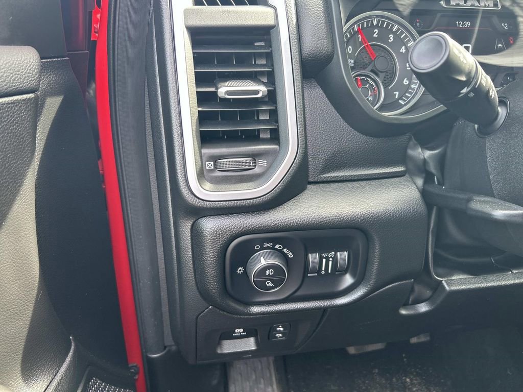 Used 2025 RAM 1500 Big Horn image 19