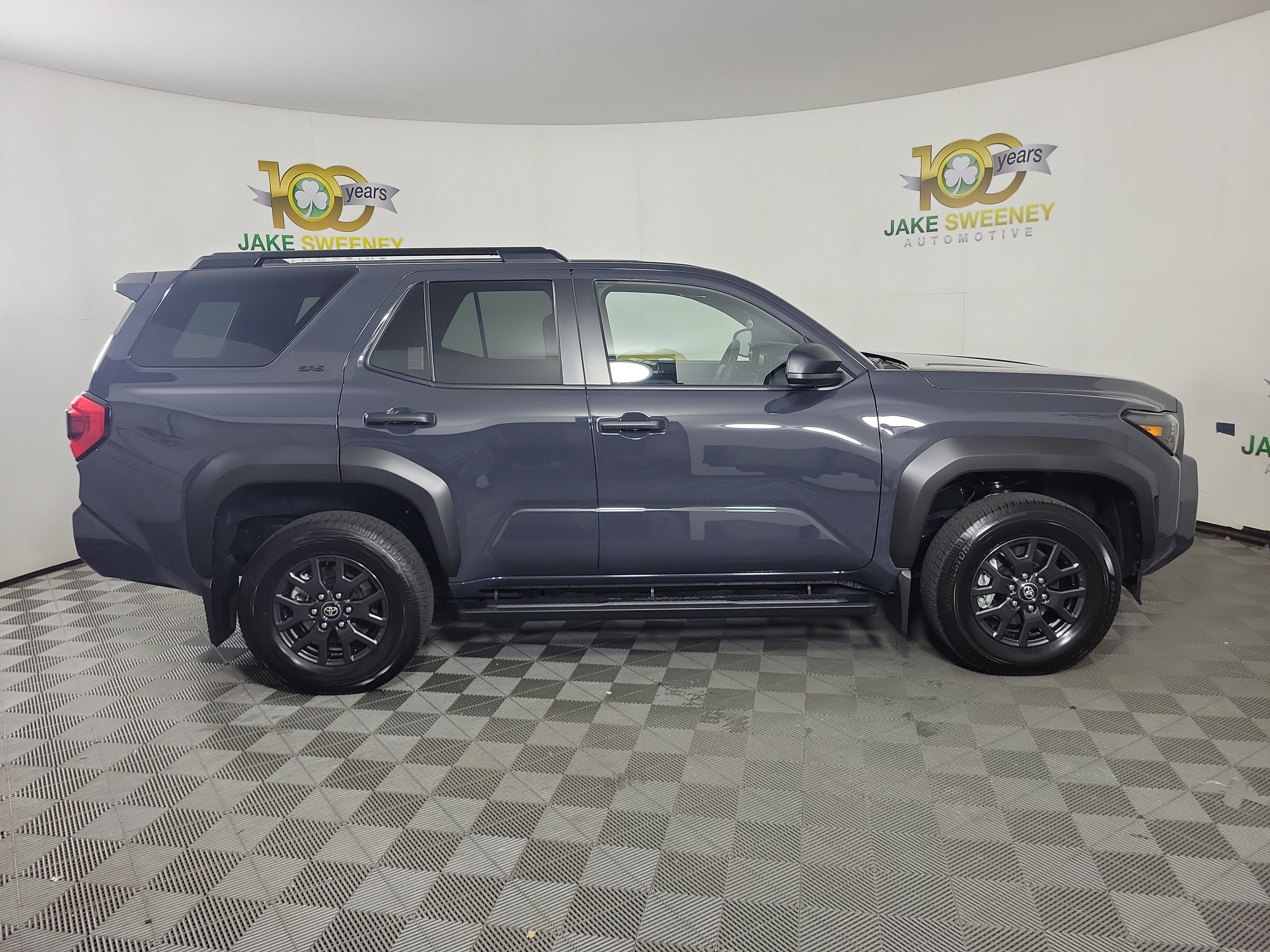 Used 2026 Toyota 4Runner SR5 AWD/4WD image 8