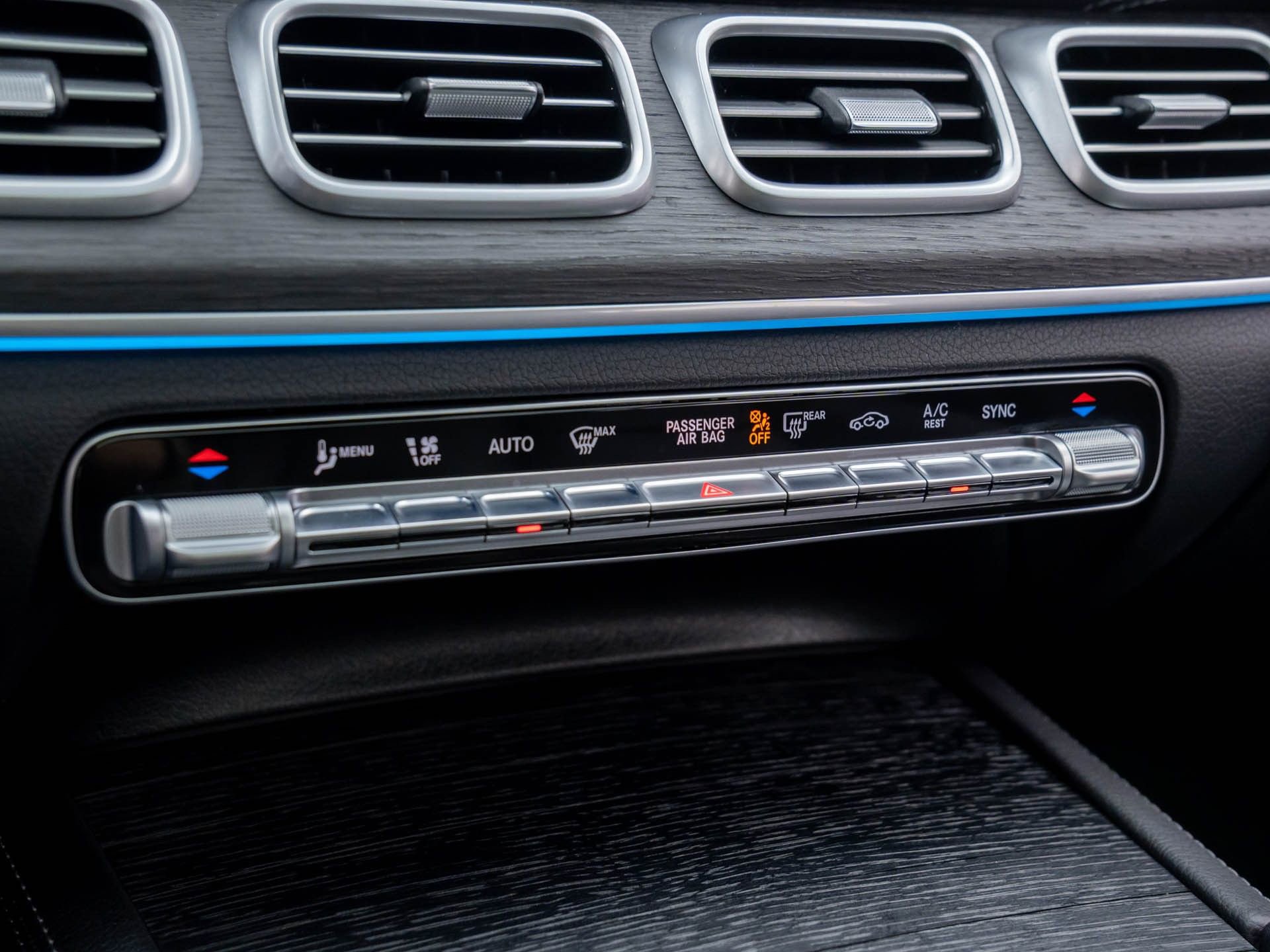 Certified 2025 Mercedes-Benz GLS 450 4MATIC image 30