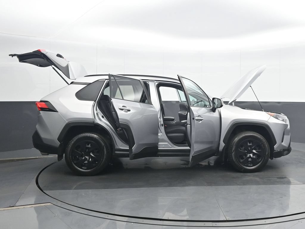Used 2020 Toyota RAV4 LE w/ All Weather Liner Package AWD/4WD image 36