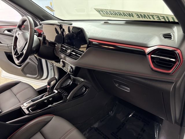 Used 2024 Chevrolet TrailBlazer RS image 20