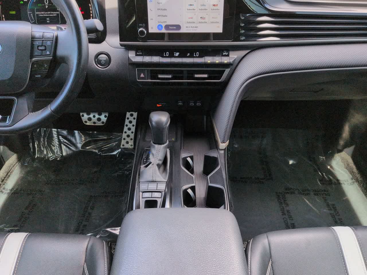 Certified 2025 Toyota Camry SE FWD image 18