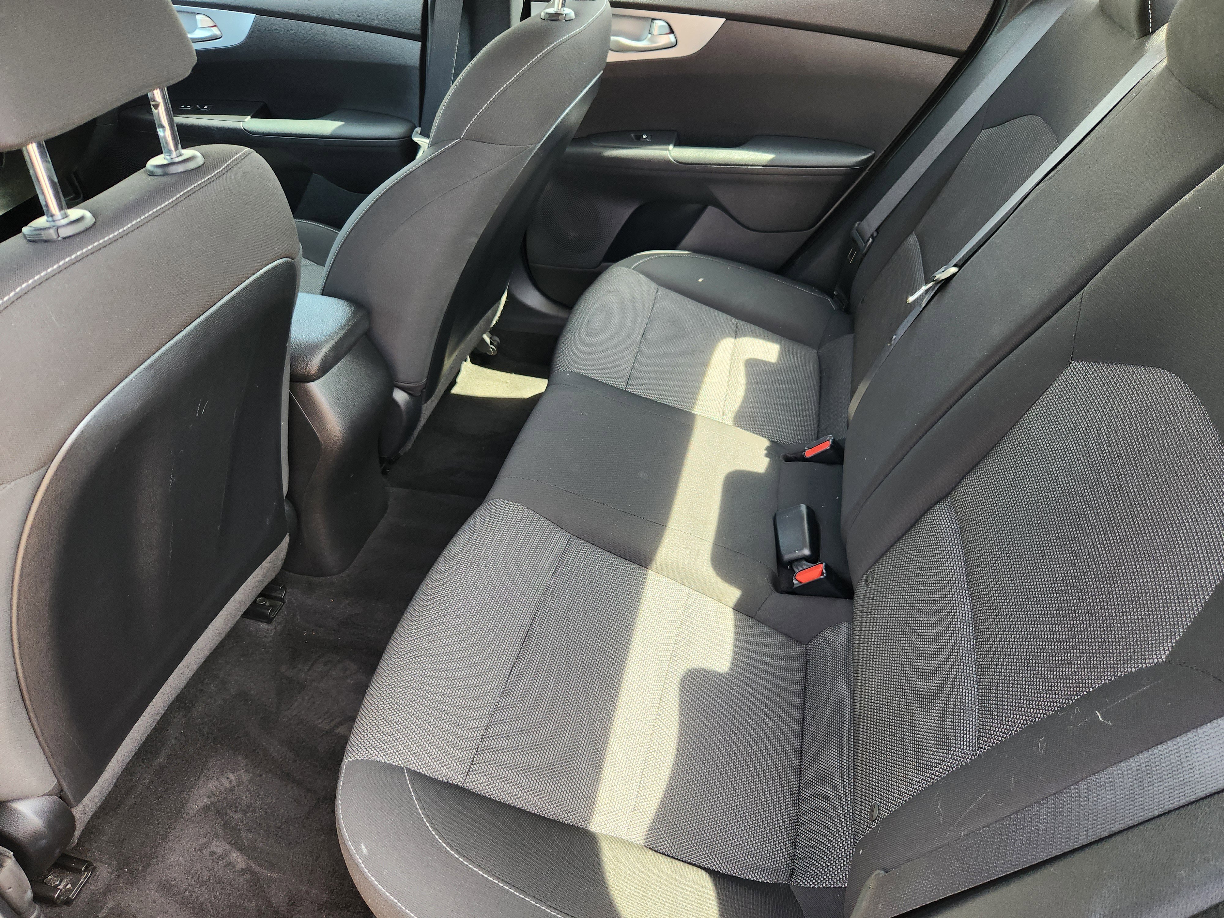 Used 2023 Kia Forte LXS FWD image 10