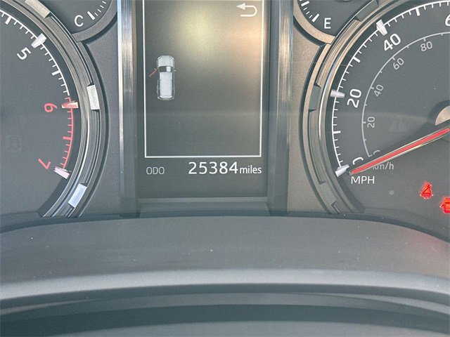 Used 2022 Toyota 4Runner SR5 Premium image 11