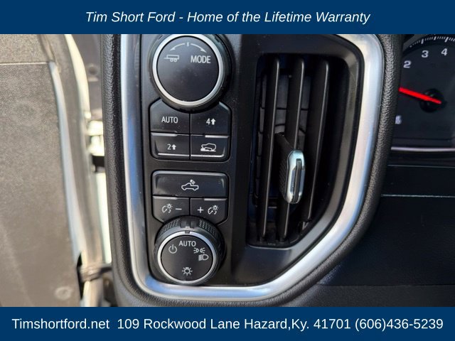 Used 2021 Chevrolet Silverado 1500 LT w/ Work Truck Package AWD/4WD image 17