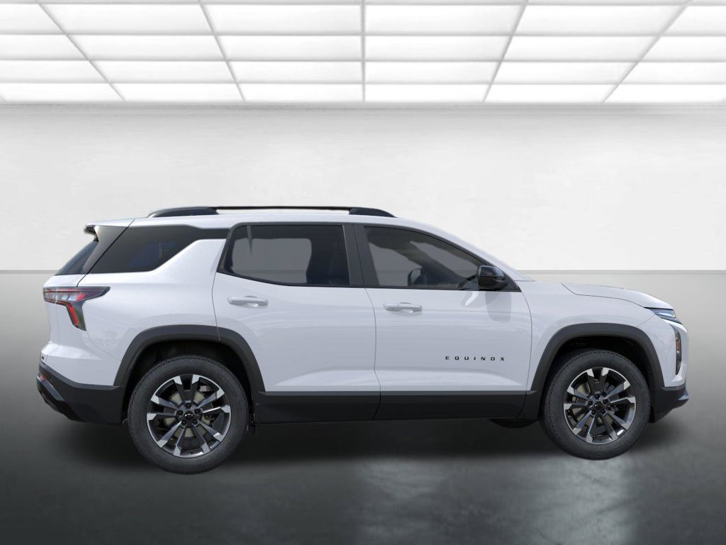 New 2027 Chevrolet Equinox RS w/ Convenience Package III FWD image 6