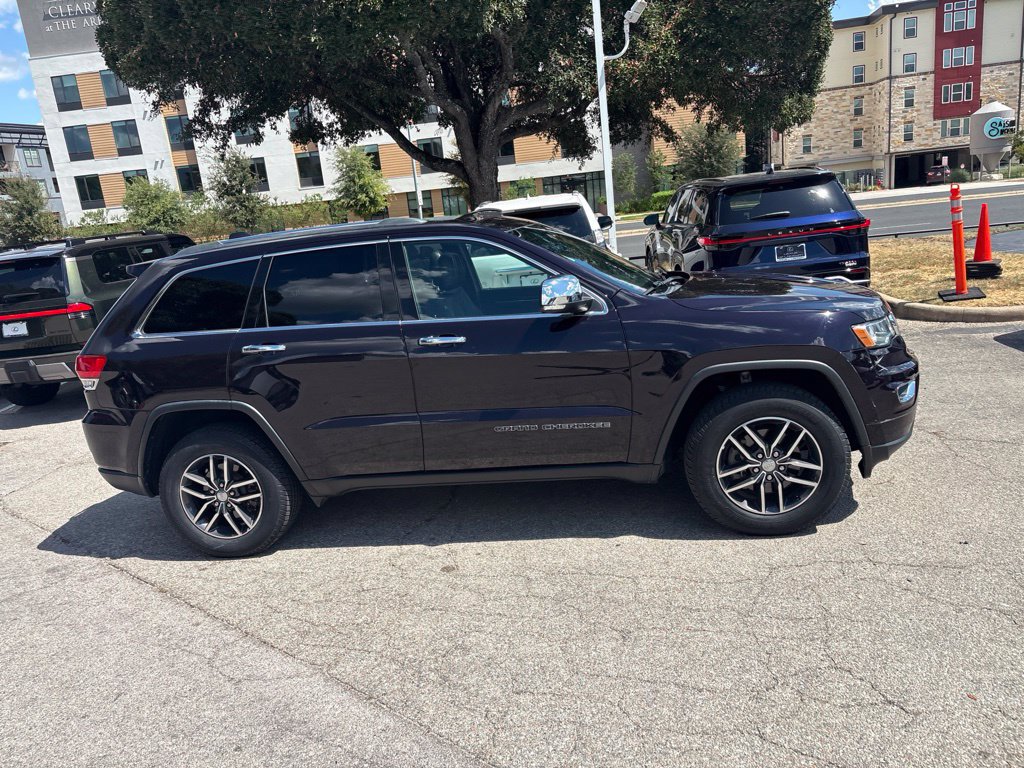 Used 2018 Jeep Grand Cherokee Limited w/ Trailer Tow Group IV RWD image 6