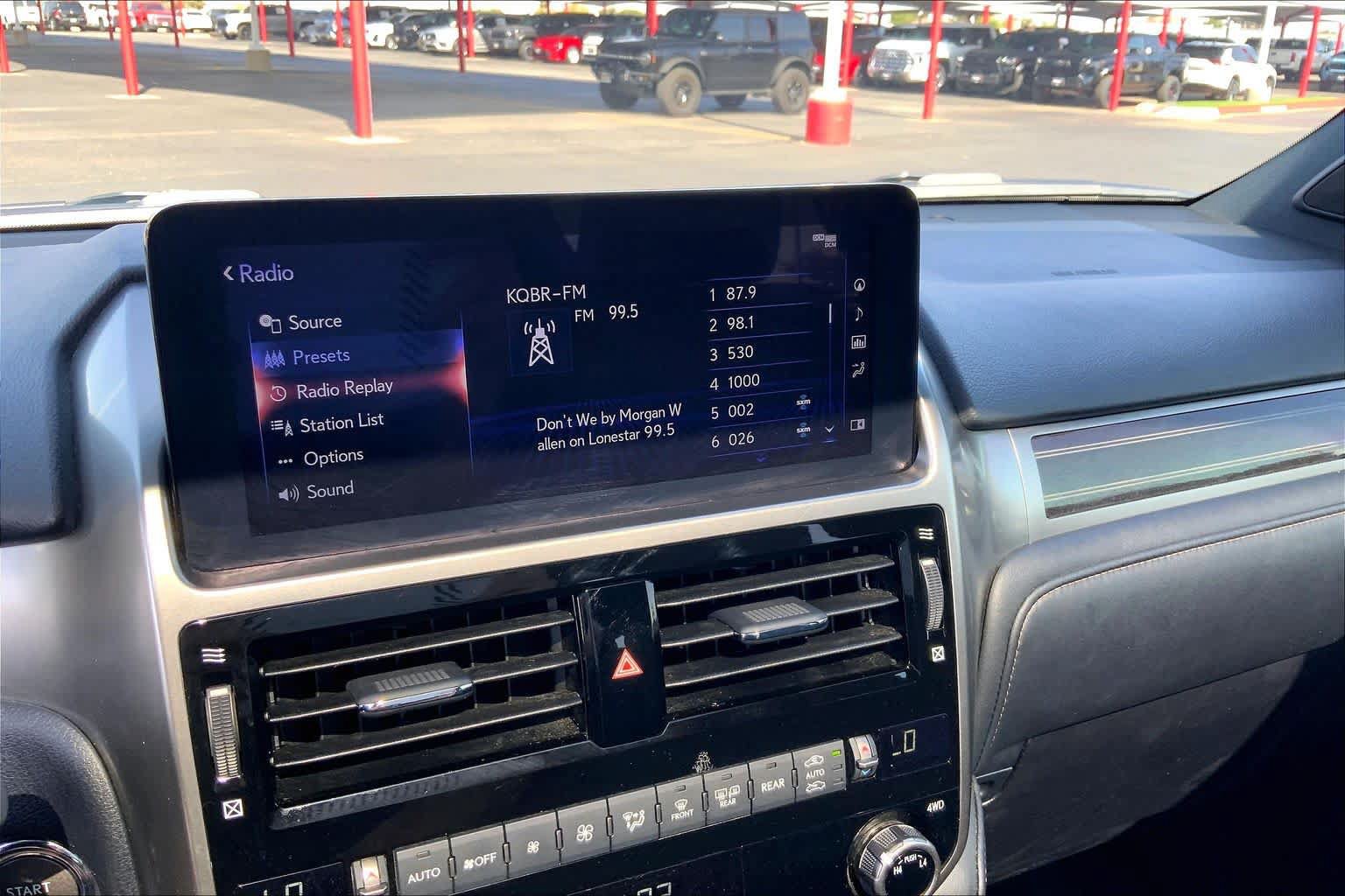 Used 2022 Lexus GX 460 Premium w/ Premium Plus Package AWD/4WD image 34