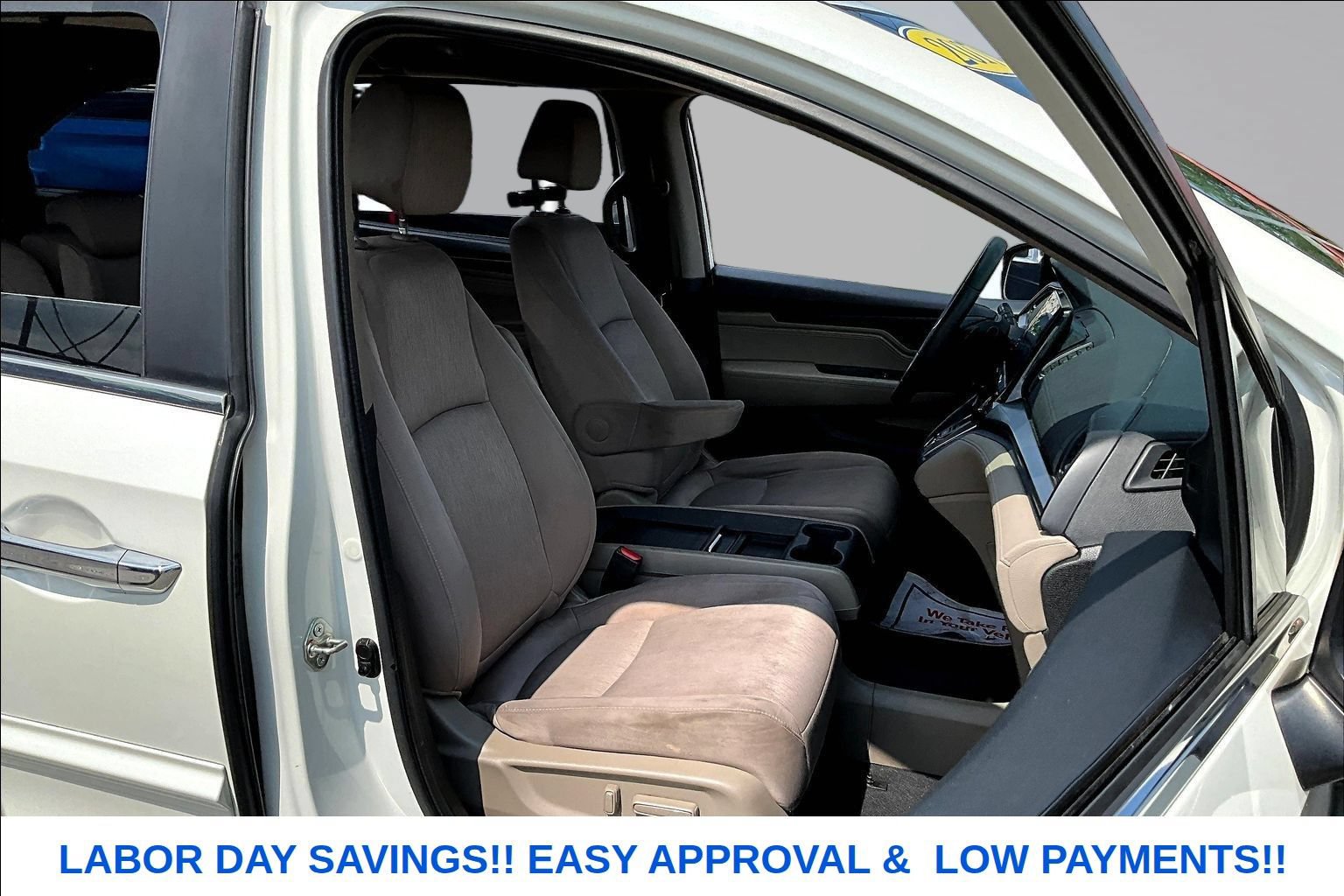 Used 2018 Honda Odyssey EX image 25