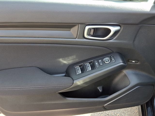 Used 2025 Honda Civic Sport image 13