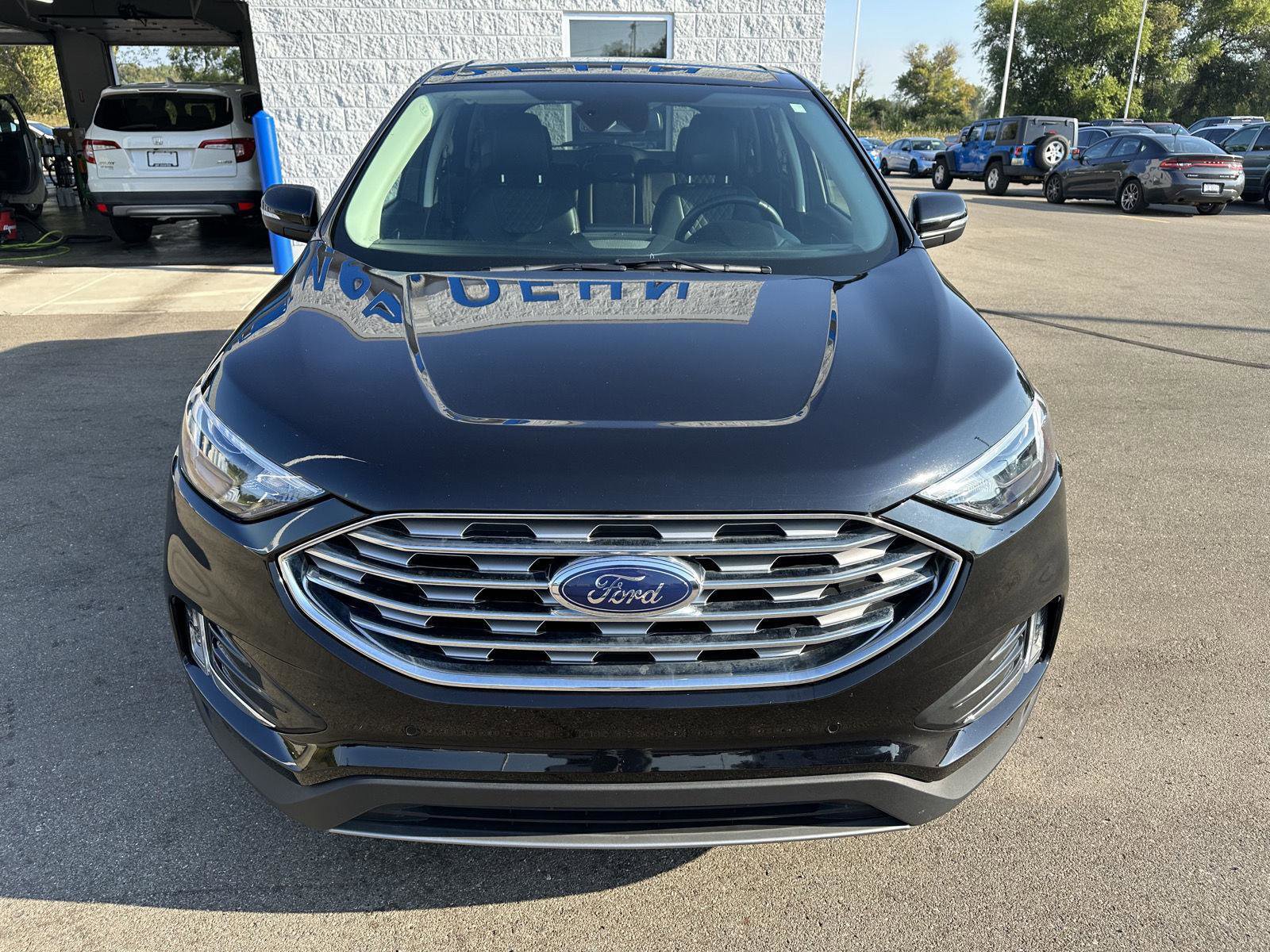 Used 2024 Ford Edge Titanium image 13