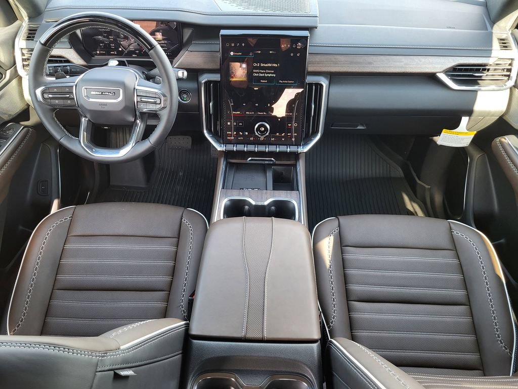 New 2026 GMC Acadia Denali Ultimate w/ LPO, Floor Liner Package AWD/4WD image 10