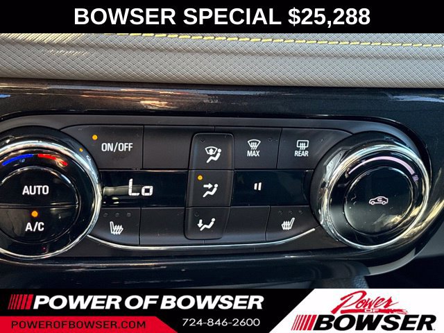 Used 2025 Chevrolet TrailBlazer ACTIV w/ Convenience Package AWD/4WD image 17